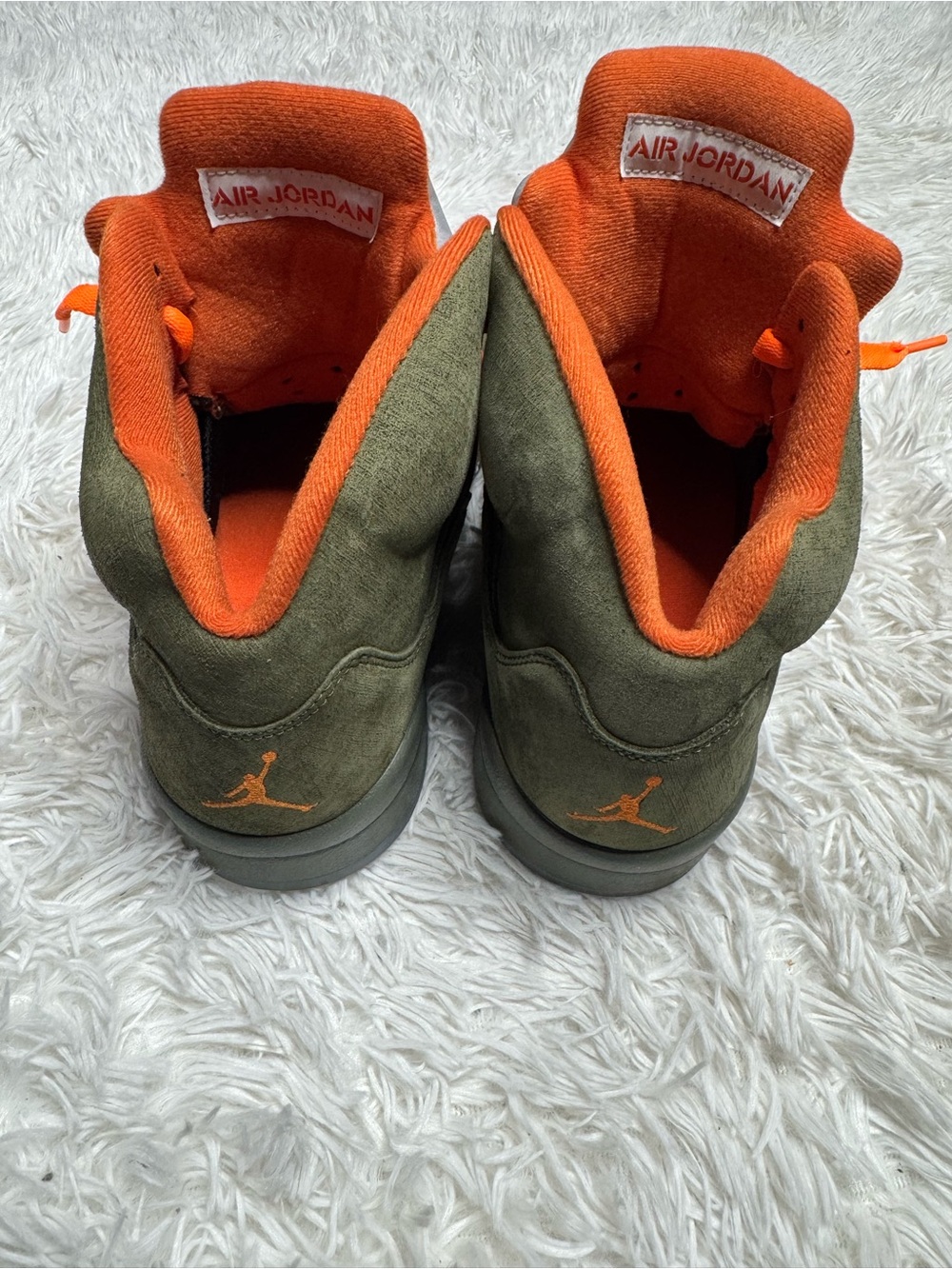 Air Jordan 5 Retro 'Olive - Picture 5 of 10